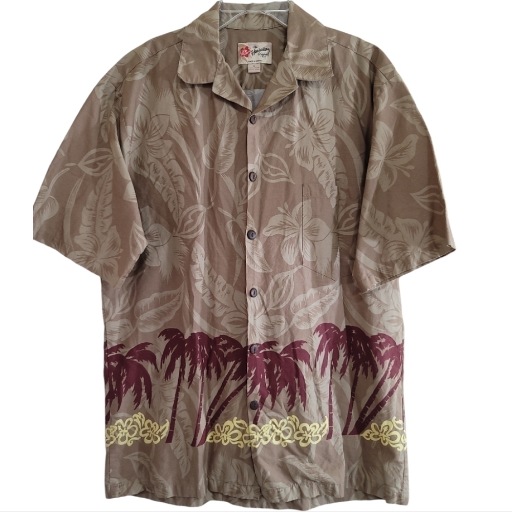 Hilo Hattie Hawaiian Print Camp Shirt Palm Tree Medium Hibiscus Leaf Made Hawaii